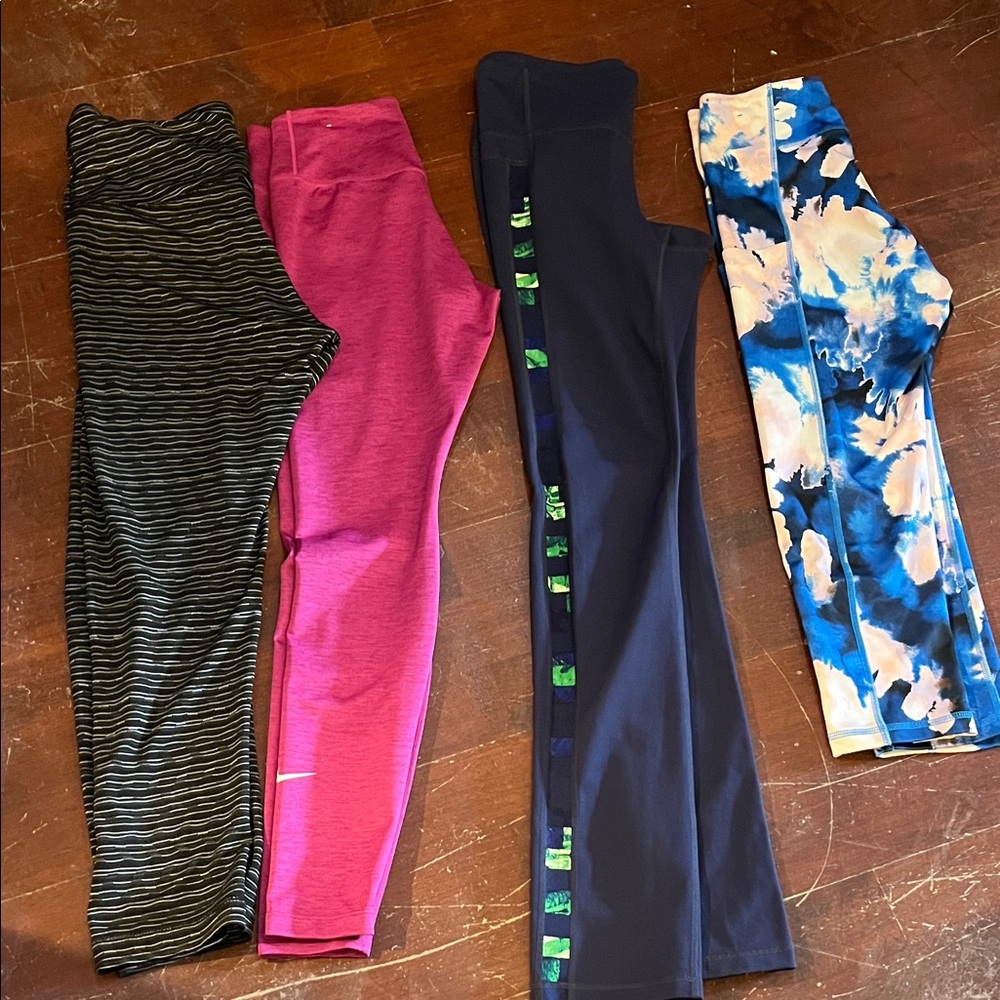 Bundle athletic pants - image 1